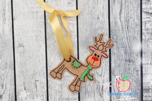 Review: Christmas Deer with Scarf Ornament for Business